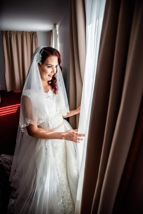 Hotel Dennis Mediaş Εξωτερικό φωτογραφία